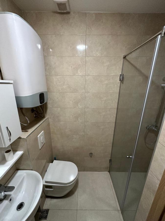 Irina Centre Apartment Подгорица Экстерьер фото